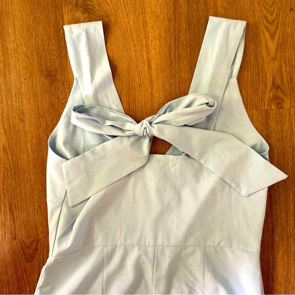 **SOLD** Light Blue Wide Leg Jumpsuit Size M Romper Sleeveless Back Tie - Picture 4 of 7